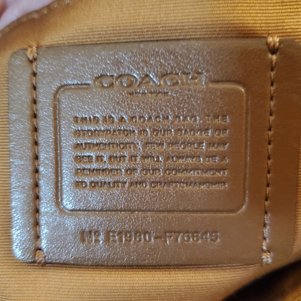 COACH MIA LEATHER CROSSBODY BAG IN GREAT GENTLY USED CONDITION! - Picture 7 of 12